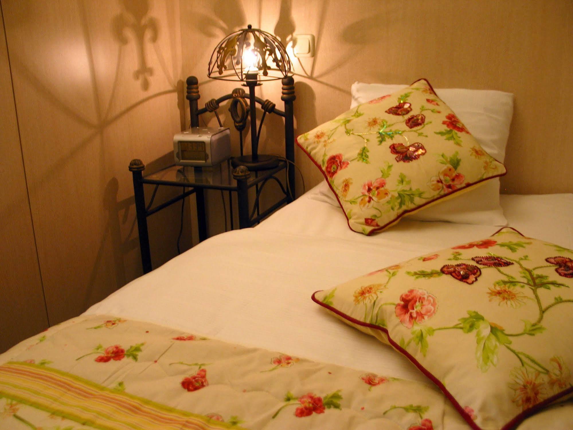 Restaurant Oolderhof Bv Hotel Рурмонд Екстериор снимка