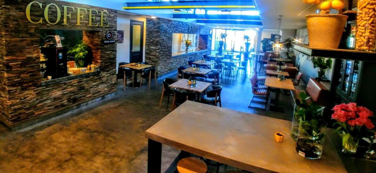 Restaurant Oolderhof Bv Hotel Рурмонд Екстериор снимка
